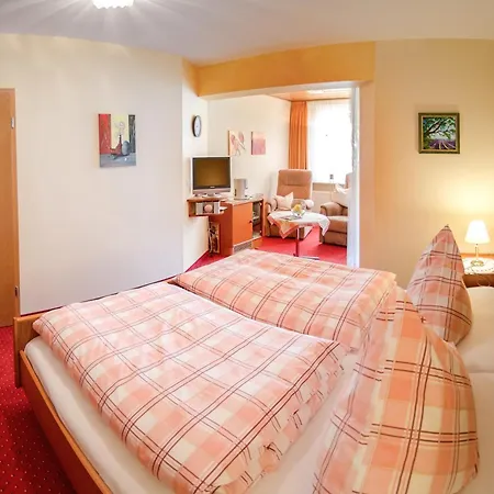 Behle 3* Willingen (Upland)